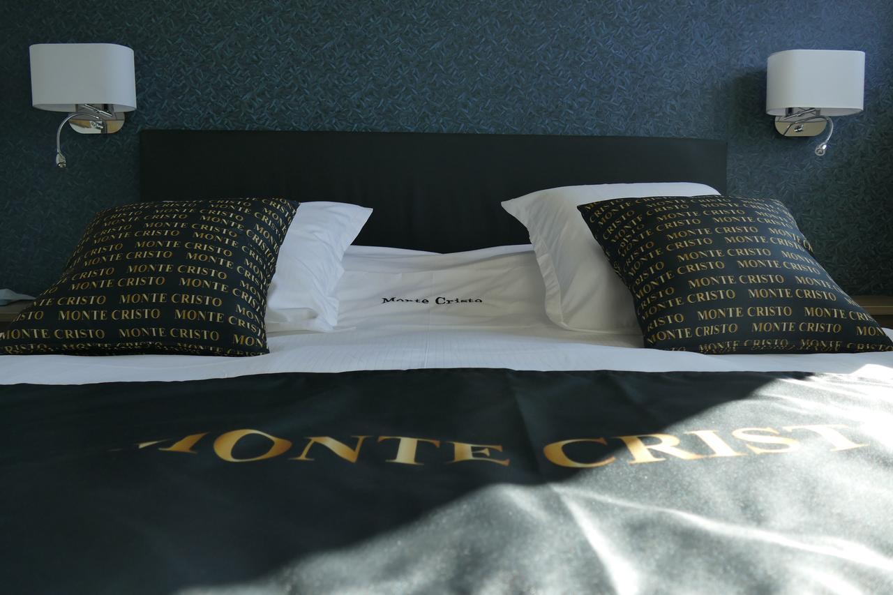 Hotel Monte Cristo Hoeselt Esterno foto